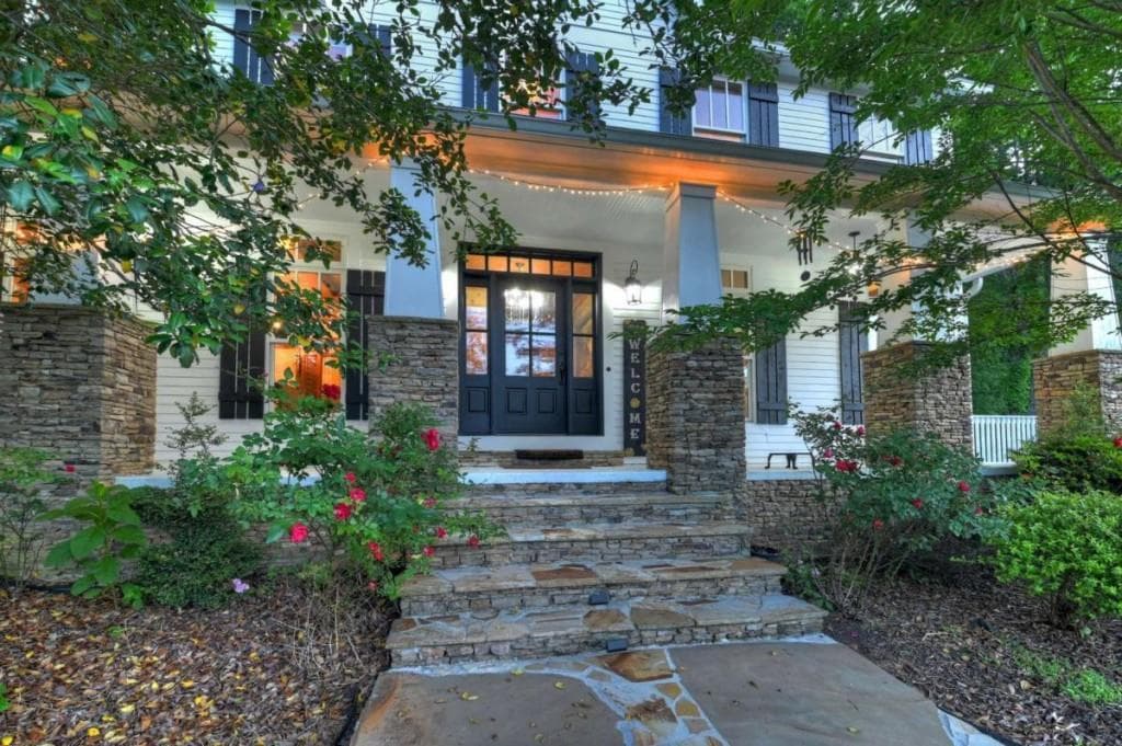 5 bedroom, 5 bathroom, 5,088 sq ft single family residence for sale at 247 Craigtown Road, Ellijay, GA 30540 — photo 2
