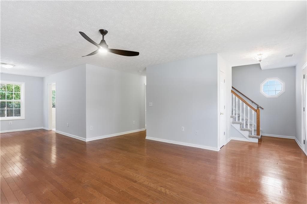 4 bedroom, 3 bathroom, 2,027 sq ft single family residence for sale at 3485 Bethesda Park Court, Lawrenceville, GA 30044 — photo 9