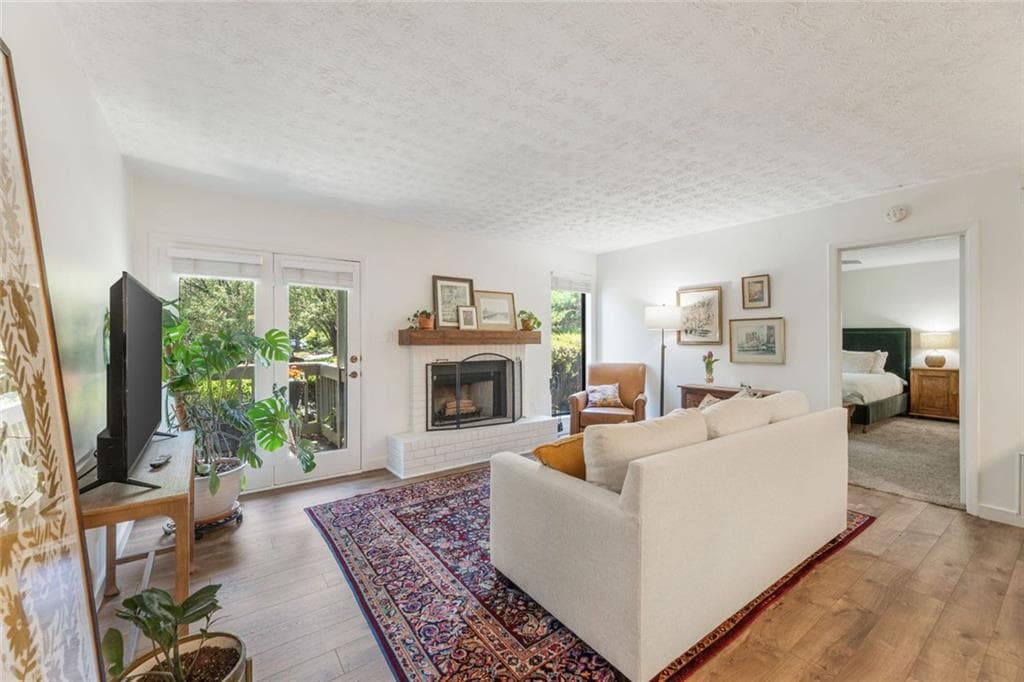 913 Tuxworth Circle, Decatur, GA 30033 — most recent listing photo