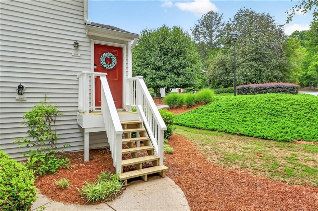 1106 Glenleaf Drive, Peachtree Corners, GA 30092 — most recent listing photo