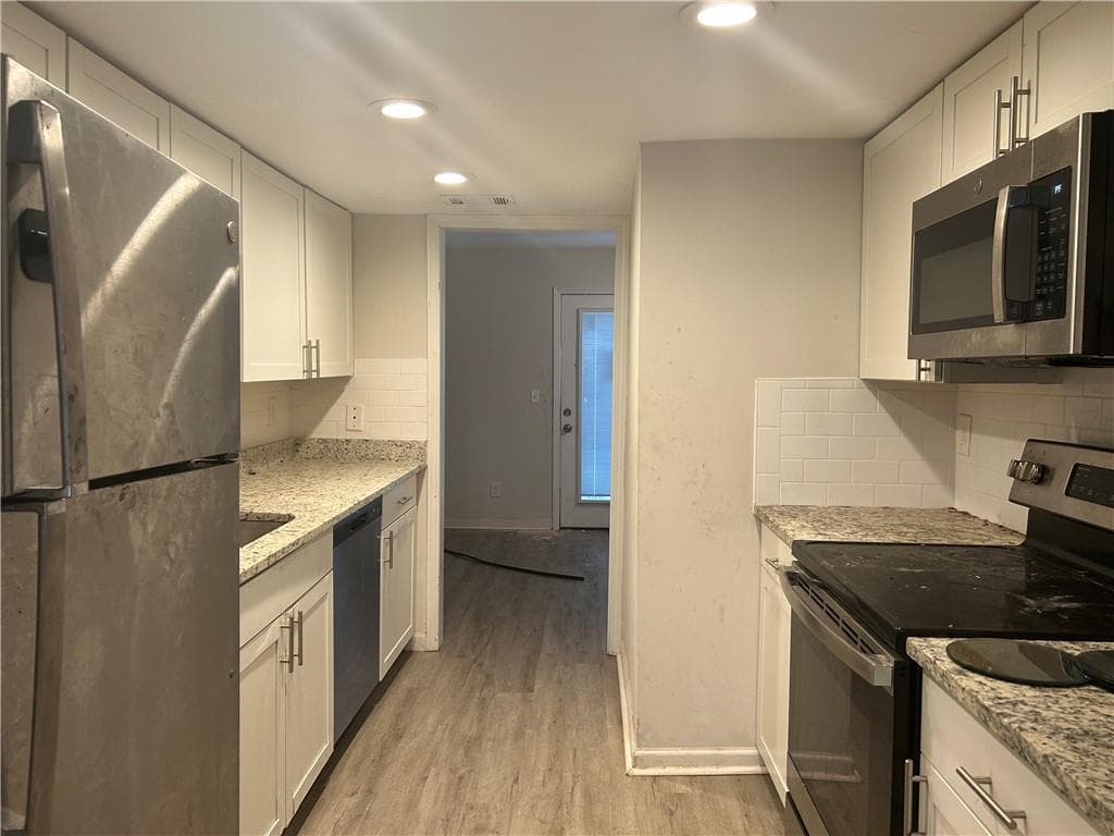 2 bedroom, 3 bathroom, 1,728 sq ft townhouse for sale at 2604 Campbellton Road D4, Atlanta, GA 30311 — photo 7