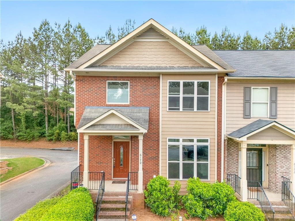 6170 Thorncrest Drive, Tucker, GA 30084 — most recent listing photo