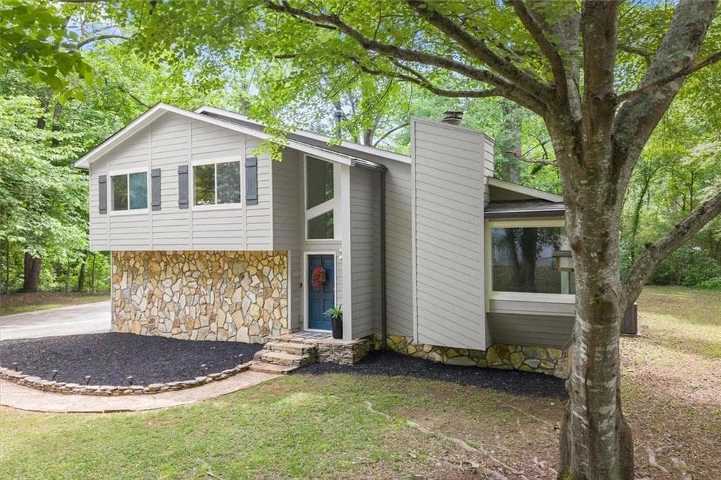 4 bedroom, 4 bathroom, 2,914 sq ft single family residence for sale at 189 Castlebar Court, Mableton, GA 30126 — photo 2