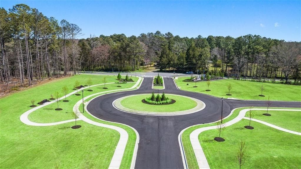 3 bedroom, 2 bathroom, 1,475 sq ft single family residence for sale at 8576 Seabiscuit Road, Lithonia, GA 30058 — photo 4