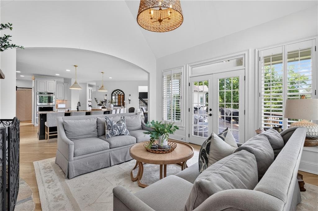 6 bedroom, 6 bathroom, 7,855 sq ft single family residence for sale at 1123 Dee Kennedy Road, Auburn, GA 30011 — photo 10