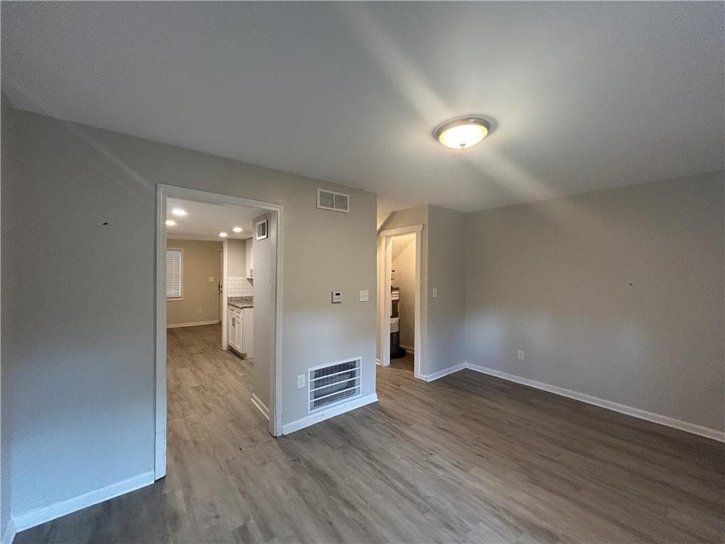 2 bedroom, 3 bathroom, 1,728 sq ft townhouse for sale at 2604 Campbellton Road 1G, Atlanta, GA 30311 — photo 10