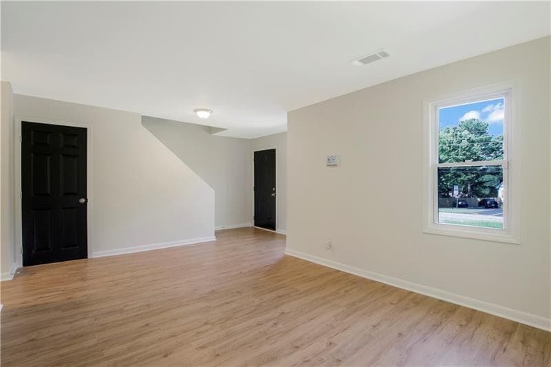 3 bedroom, 2 bathroom, 2,304 sq ft duplex for rent at 551 Valley Hill Road A, Riverdale, GA 30274 for $1,595 a month — photo 3