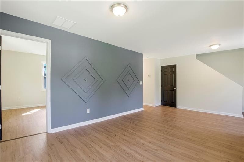3 bedroom, 2 bathroom, 2,304 sq ft duplex for rent at 551 Valley Hill Road A, Riverdale, GA 30274 for $1,595 a month — photo 4