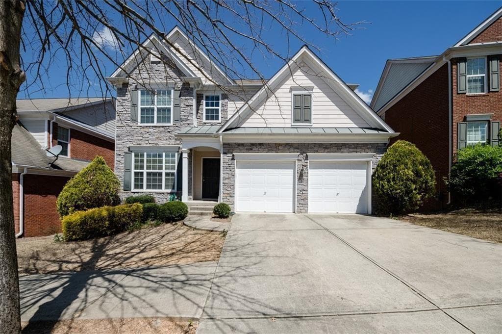 4 bedroom, 3 bathroom, 2,154 sq ft single family residence for rent at 3363 Stoneham Drive, Duluth, GA 30097 for $2,590 a month — photo 3