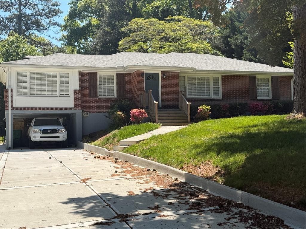 3 bedroom, 2 bathroom, 1,632 sq ft single family residence for rent at 2115 Pinellas Trail, Decatur, GA 30033 for $2,500 a month — photo 1 of 29