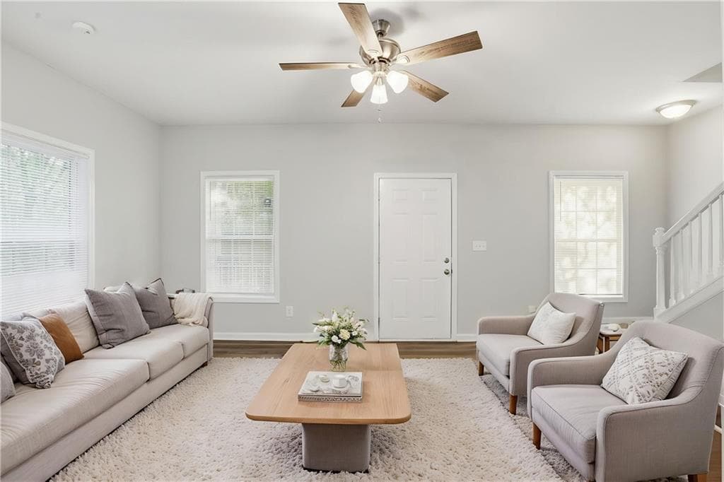 4 bedroom, 3 bathroom, 1,540 sq ft single family residence for sale at 1749 Givens Street, Atlanta, GA 30318 — photo 2