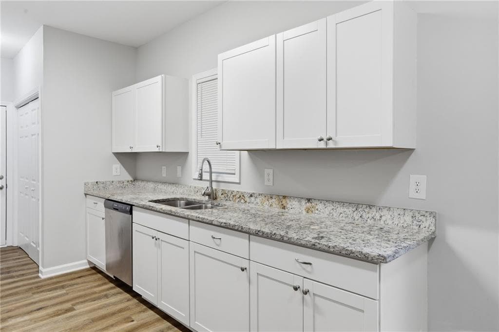 4 bedroom, 3 bathroom, 1,540 sq ft single family residence for sale at 1749 Givens Street, Atlanta, GA 30318 — photo 9