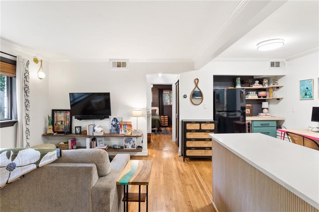 1 bedroom, 1 bathroom, 750 sq ft condominium under contract at 870 Glendale Terrace 3, Atlanta, GA 30308 — photo 8