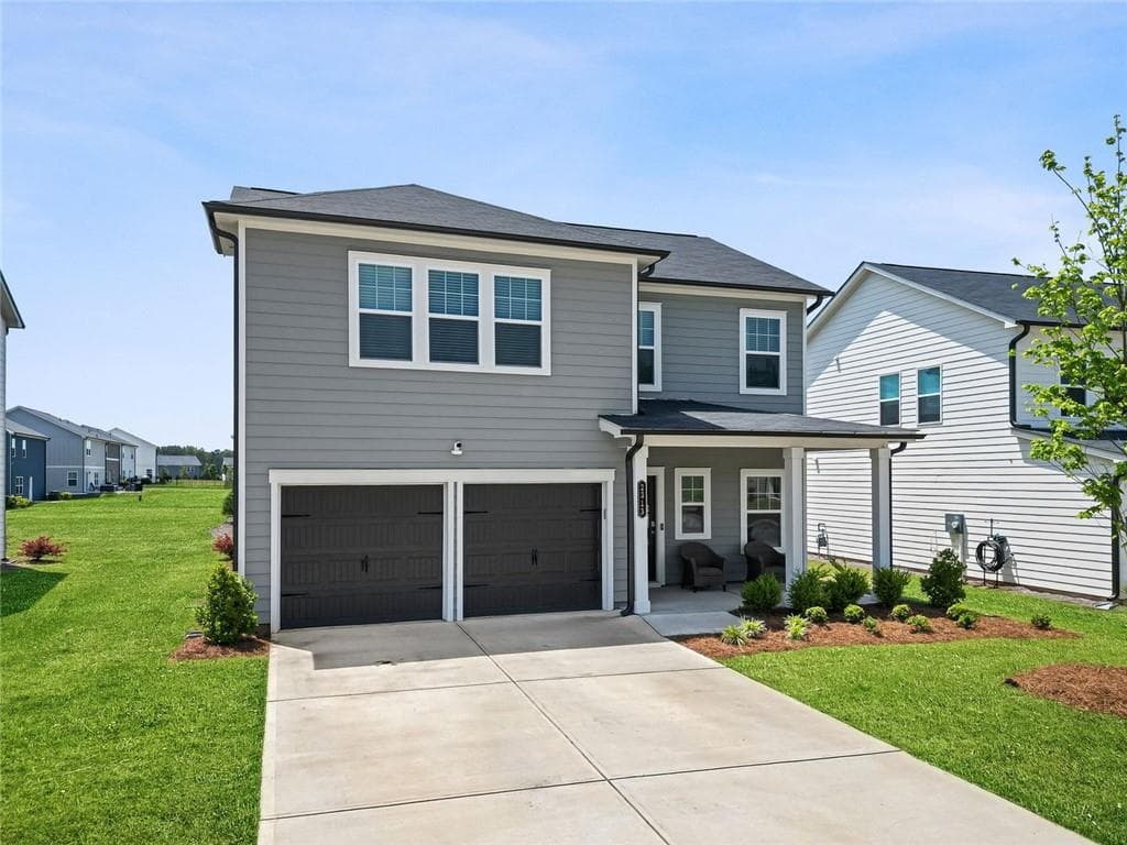 4 bedroom, 3 bathroom, 1,869 sq ft single family residence for sale at 2313 Hedgeview Road, Conyers, GA 30094 — photo 3