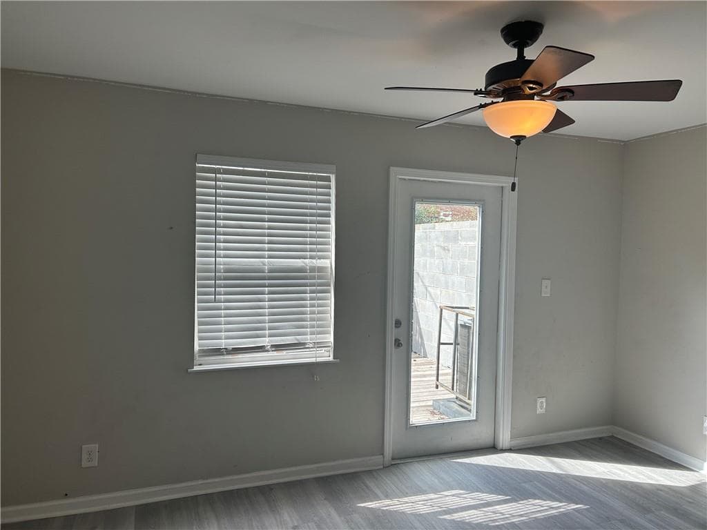 2 bedroom, 3 bathroom, 1,728 sq ft townhouse for sale at 2604 Campbellton Road H4, Atlanta, GA 30311 — photo 2