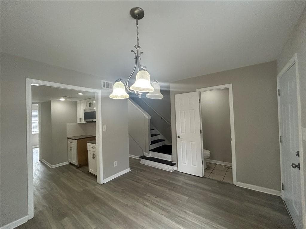 2 bedroom, 3 bathroom, 1,728 sq ft townhouse for sale at 2604 Campbellton Road H4, Atlanta, GA 30311 — photo 6