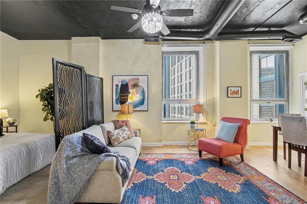 1 bedroom, 1 bathroom, 543 sq ft condominium for sale at 20 Marietta Street 13F, Atlanta, GA 30303 — photo 5