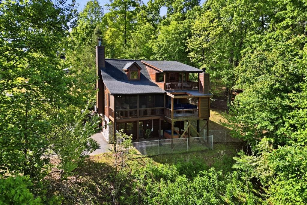 303 Pine Forest Loop, Blue Ridge, GA 30513 — most recent listing photo