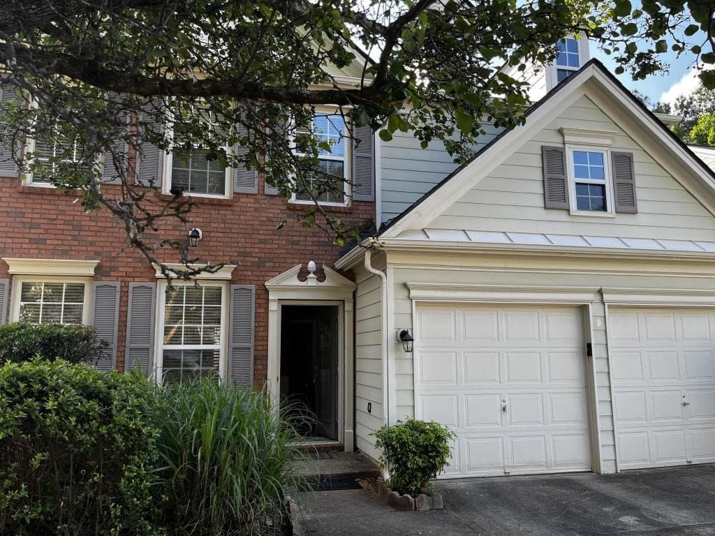 3 bedroom, 3 bathroom, 2,079 sq ft single family residence for rent at 577 Ashland Parkway, Woodstock, GA 30189 for $2,350 a month — photo 2