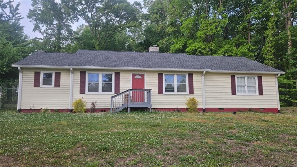 3 bedroom, 2 bathroom, 1,650 sq ft single family residence for rent at 471 Perkins Circle, Cumming, GA 30028 for $2,500 a month — photo 1 of 20
