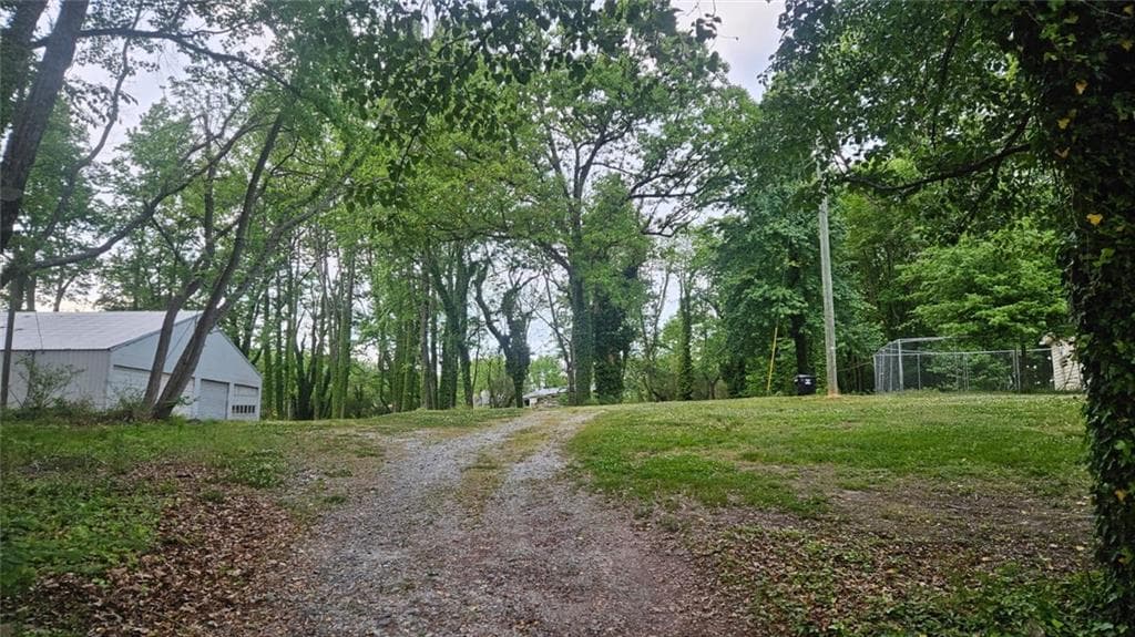 3 bedroom, 2 bathroom, 1,650 sq ft single family residence for rent at 471 Perkins Circle, Cumming, GA 30028 for $2,500 a month — photo 6