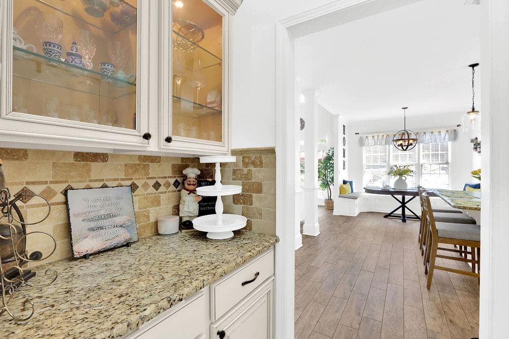 5 bedroom, 4 bathroom, 3,464 sq ft single family residence for sale at 704 Highland Ridge Pointe, Lawrenceville, GA 30045 — photo 8