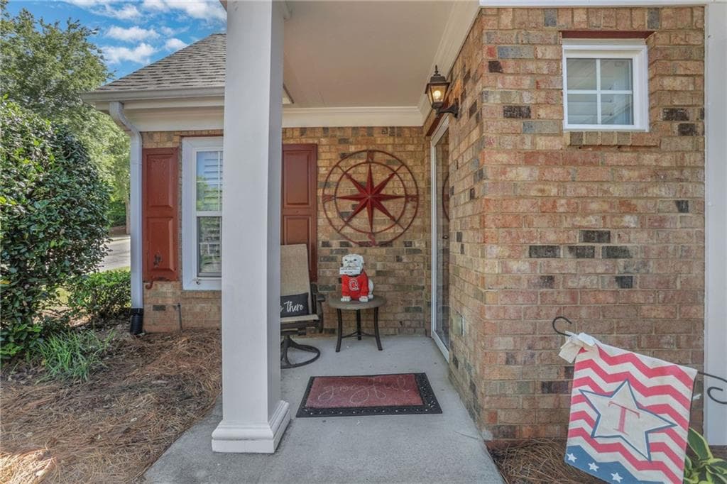 6105 Malloway Court