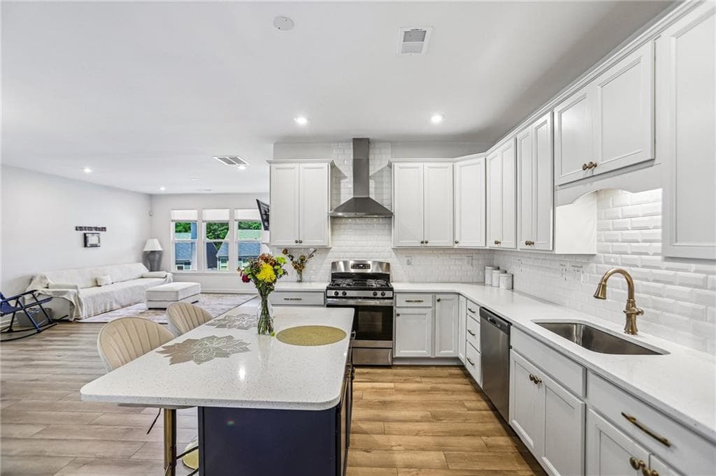 3 bedroom, 2 bathroom, 1,720 sq ft single family residence for sale at 110 Balsam Drive, Dallas, GA 30157 — photo 7
