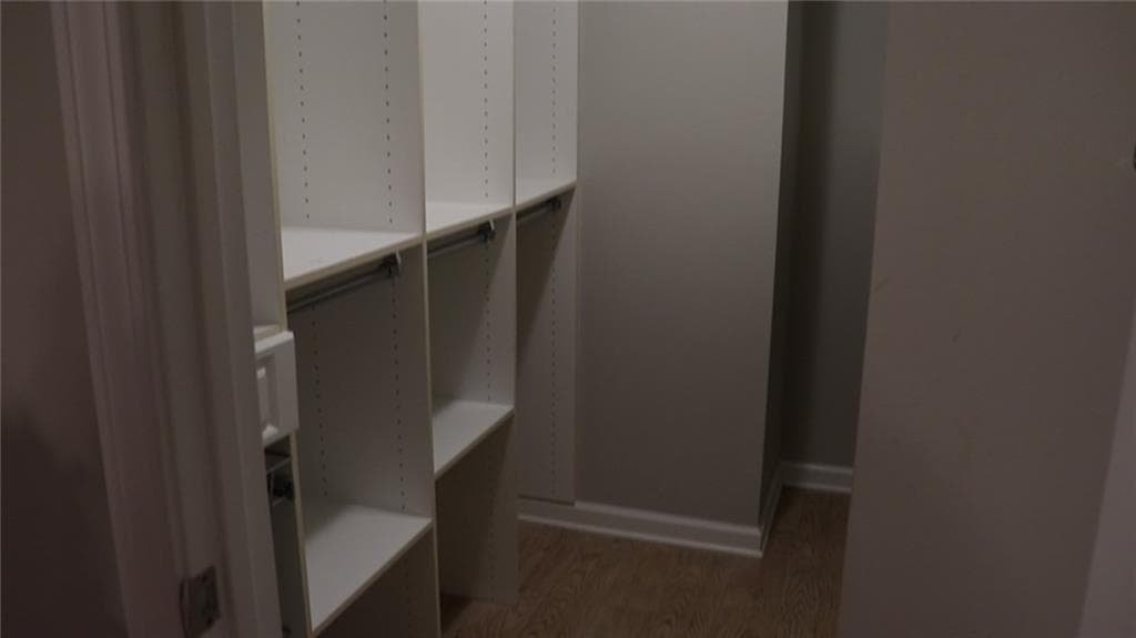 3 bedroom, 2 bathroom single family residence for rent at 1091 Pine Acre Drive, Sugar Hill, GA 30518 for $2,500 a month — photo 4