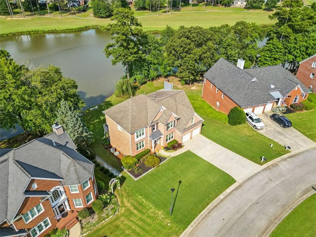 5 bedroom, 4 bathroom, 4,575 sq ft single family residence for sale at 3012 Catamaran Cove, Villa Rica, GA 30180 — photo 2