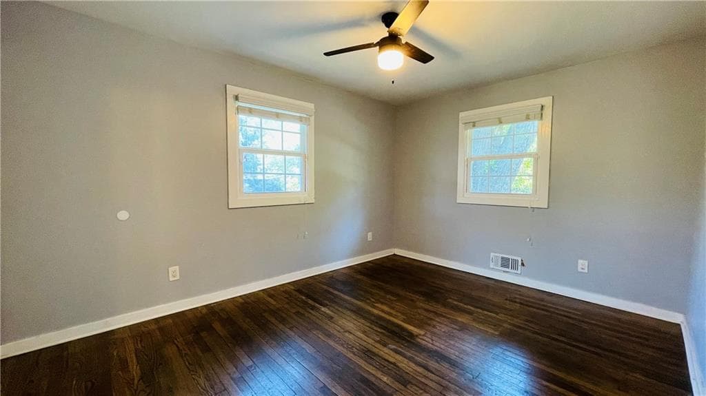 4 bedroom, 3 bathroom, 1,800 sq ft single family residence for sale at 656 Cedar Avenue, Atlanta, GA 30318 — photo 10