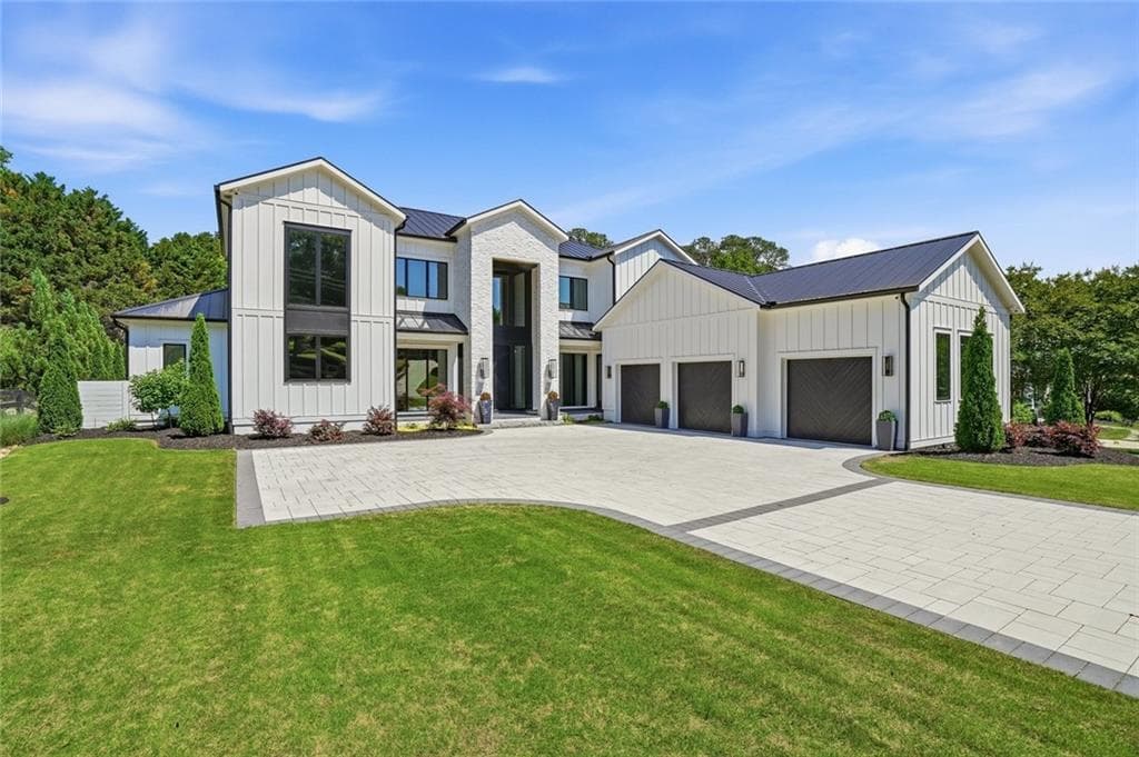4 bedroom, 4 bathroom, 4,990 sq ft single family residence for sale at 1267 Thomas Circle, Roswell, GA 30075