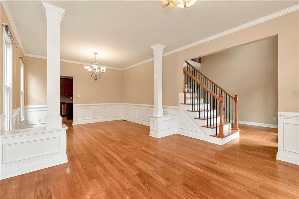 7 bedroom, 4 bathroom, 2,877 sq ft single family residence for sale at 2631 Village Chase Drive, Duluth, GA 30096 — photo 4