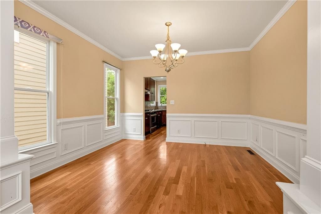 7 bedroom, 4 bathroom, 2,877 sq ft single family residence for sale at 2631 Village Chase Drive, Duluth, GA 30096 — photo 6