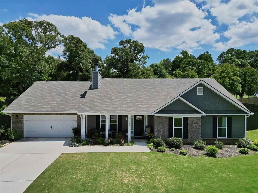 186 Kinsley Way, Statham, GA 30666 — most recent listing photo