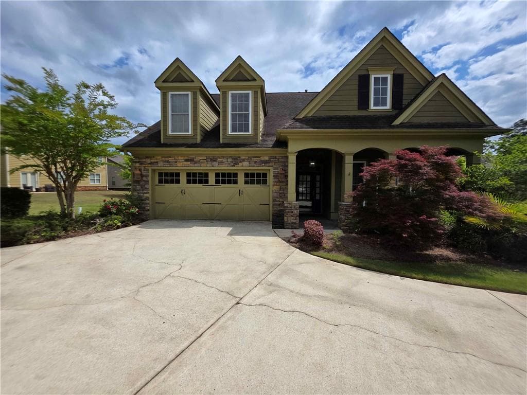 1213 Dawnview Dr, Locust Grove, GA 30248 — most recent listing photo