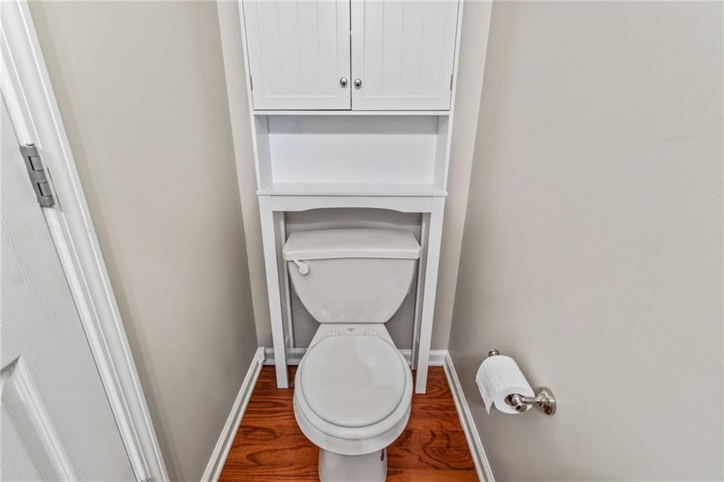3 bedroom, 3 bathroom, 1,740 sq ft townhouse for sale at 4830 Zephyr Cove Place, Flowery Branch, GA 30542 — photo 7