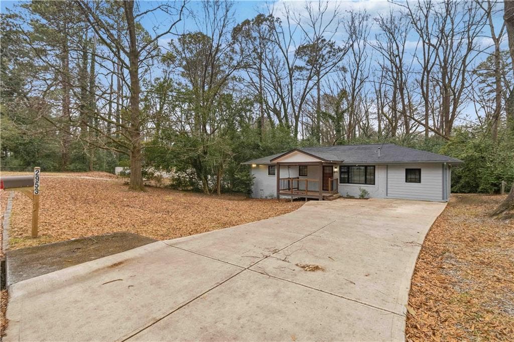 4 bedroom, 2 bathroom single family residence for rent at 2953 MEADOWVIEW Drive, Atlanta, GA 30316 for $1,995 a month — photo 2