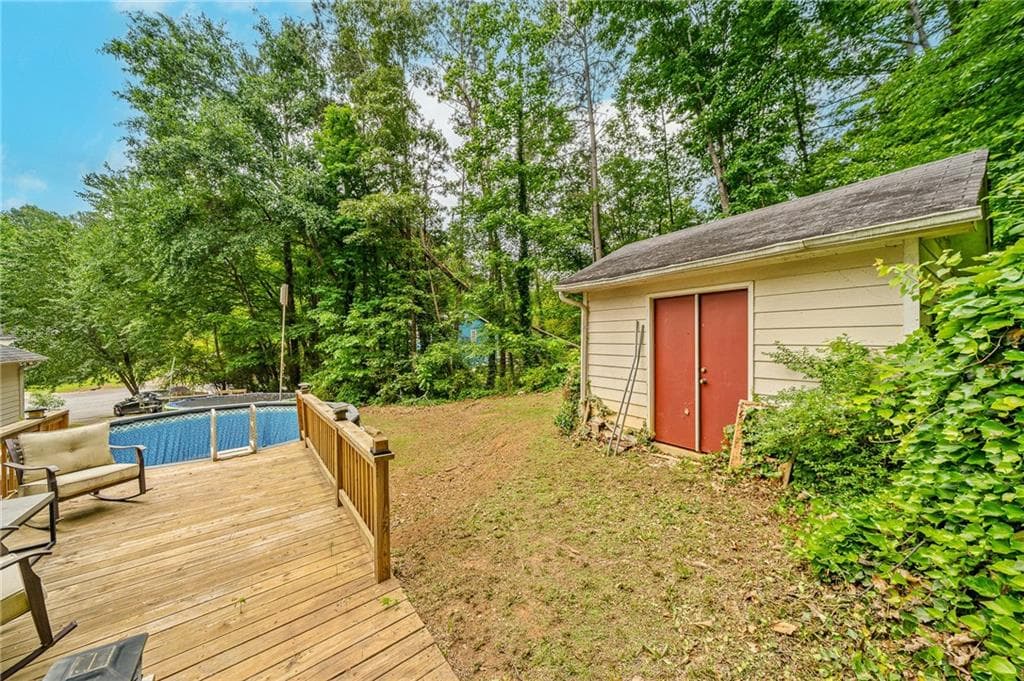 4 bedroom, 2 bathroom, 2,458 sq ft single family residence for sale at 2920 Ridge Court, Cumming, GA 30041 — photo 5
