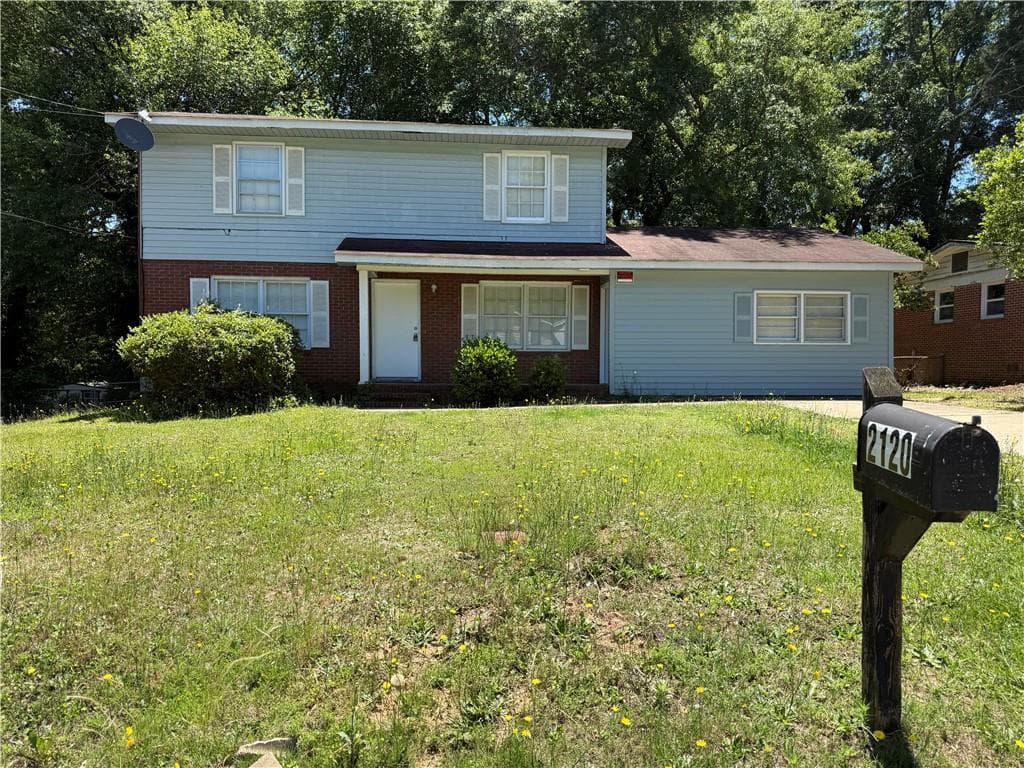 4 bedroom, 2 bathroom, 1,715 sq ft single family residence for sale at 2120 Milano Drive, Columbus, GA 31903