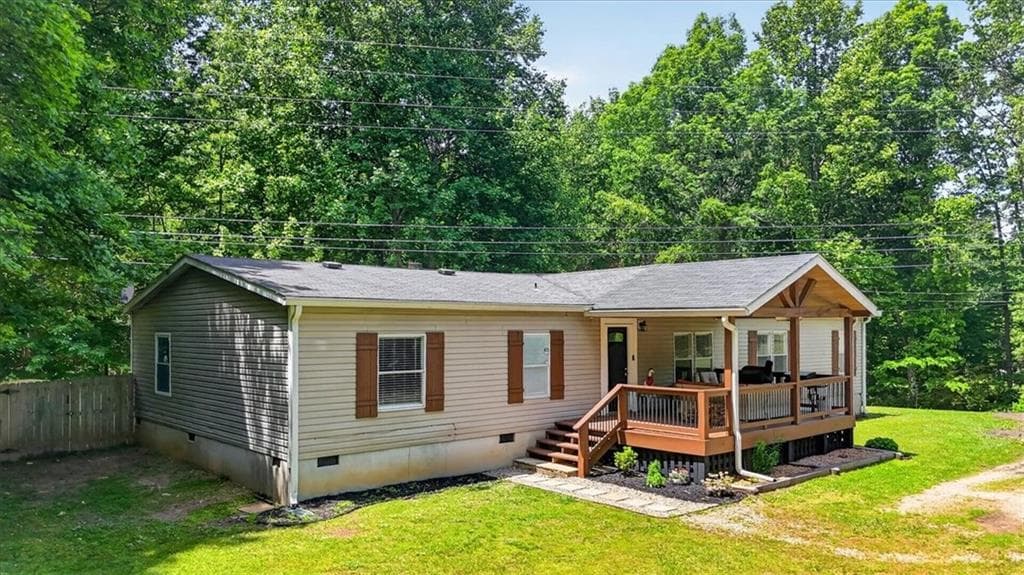 3 bedroom, 2 bathroom, 1,980 sq ft single family residence for sale at 91 Scenic View Drive, Jasper, GA 30143 — photo 3