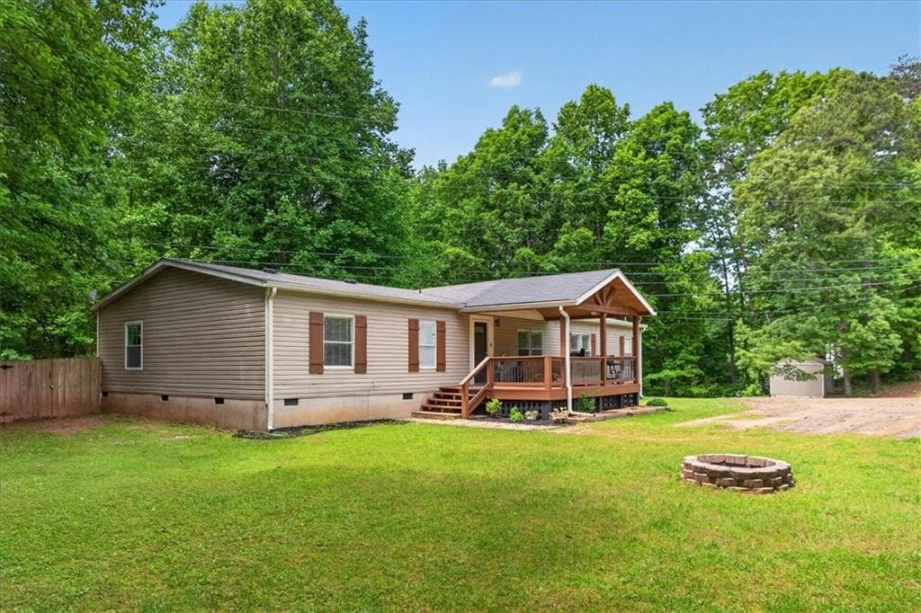 3 bedroom, 2 bathroom, 1,980 sq ft single family residence for sale at 91 Scenic View Drive, Jasper, GA 30143 — photo 5