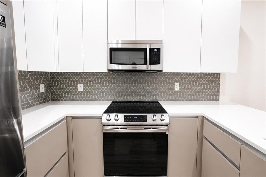 1 bedroom, 1 bathroom, 765 sq ft condominium for sale at 1155 Custer Avenue 108, Atlanta, GA 30316 — photo 10