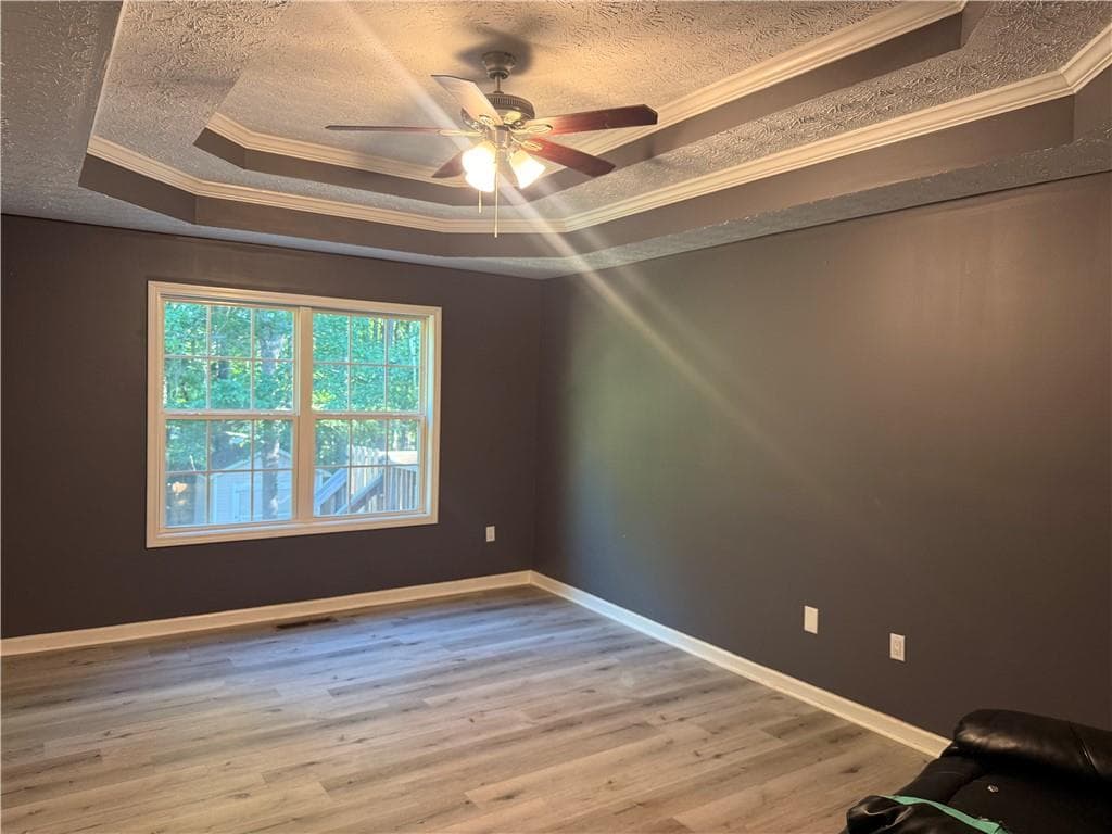 5 bedroom, 3 bathroom, 2,389 sq ft single family residence for sale at 449 Abbey Place, Villa Rica, GA 30180 — photo 9