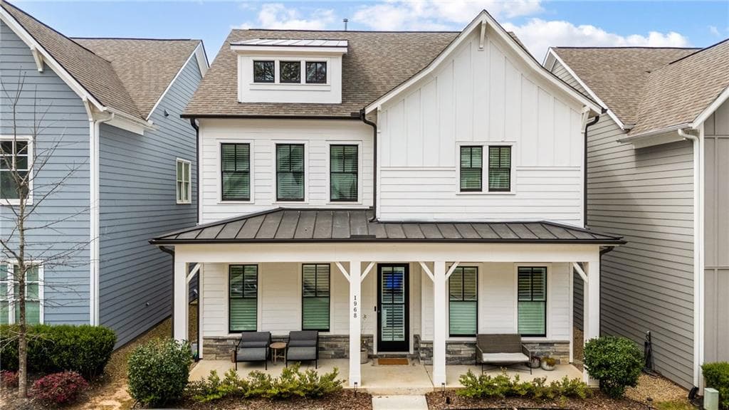 4 bedroom, 3 bathroom, 2,500 sq ft single family residence under contract at 1968 Westside Boulevard, Atlanta, GA 30318