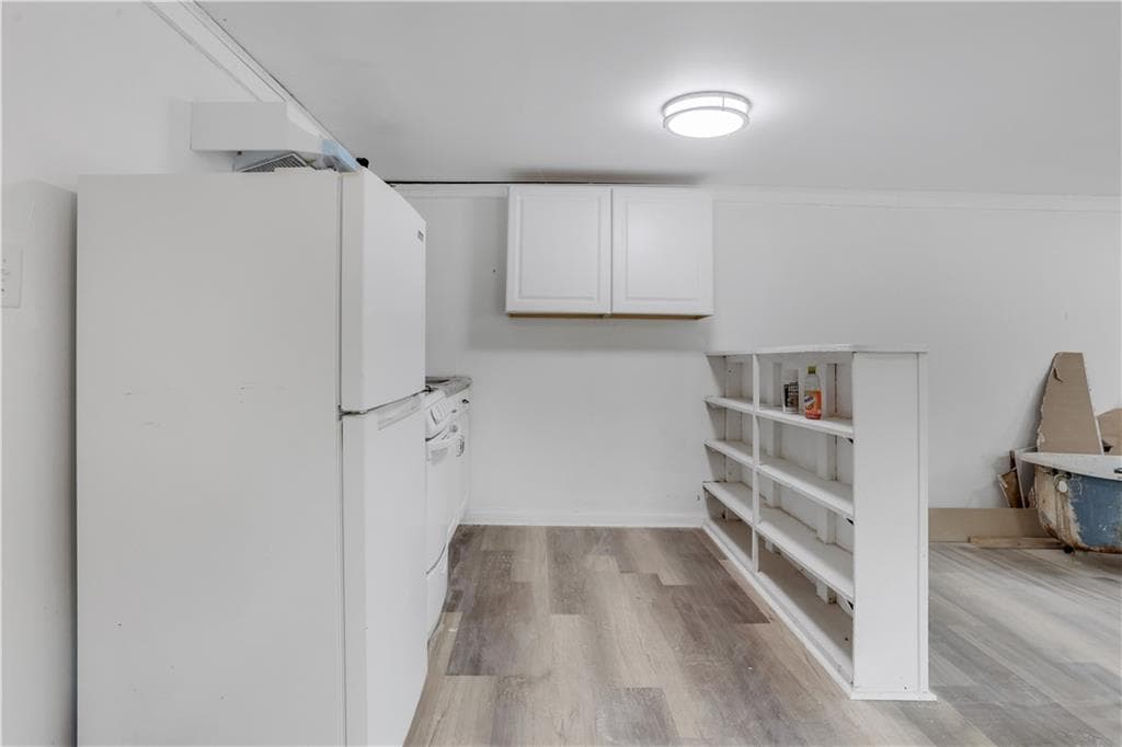 other for sale at 1640 Lakewood Avenue, Atlanta, GA 30315 — photo 4