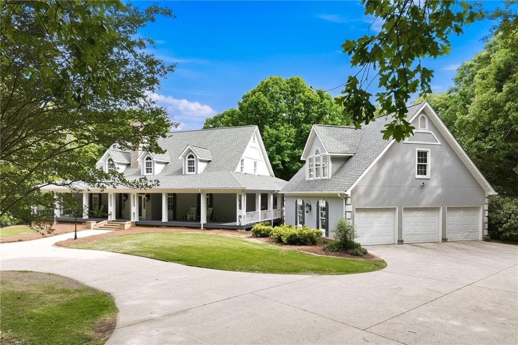 4 bedroom, 5 bathroom, 7,821 sq ft single family residence for sale at 4264 Joe Chandler Road, Gillsville, GA 30543 — photo 5