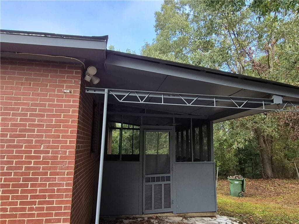2 bedroom, 1 bathroom, 1,139 sq ft single family residence for sale at 4 Lambert Drive, Columbus, GA 31903 — photo 3