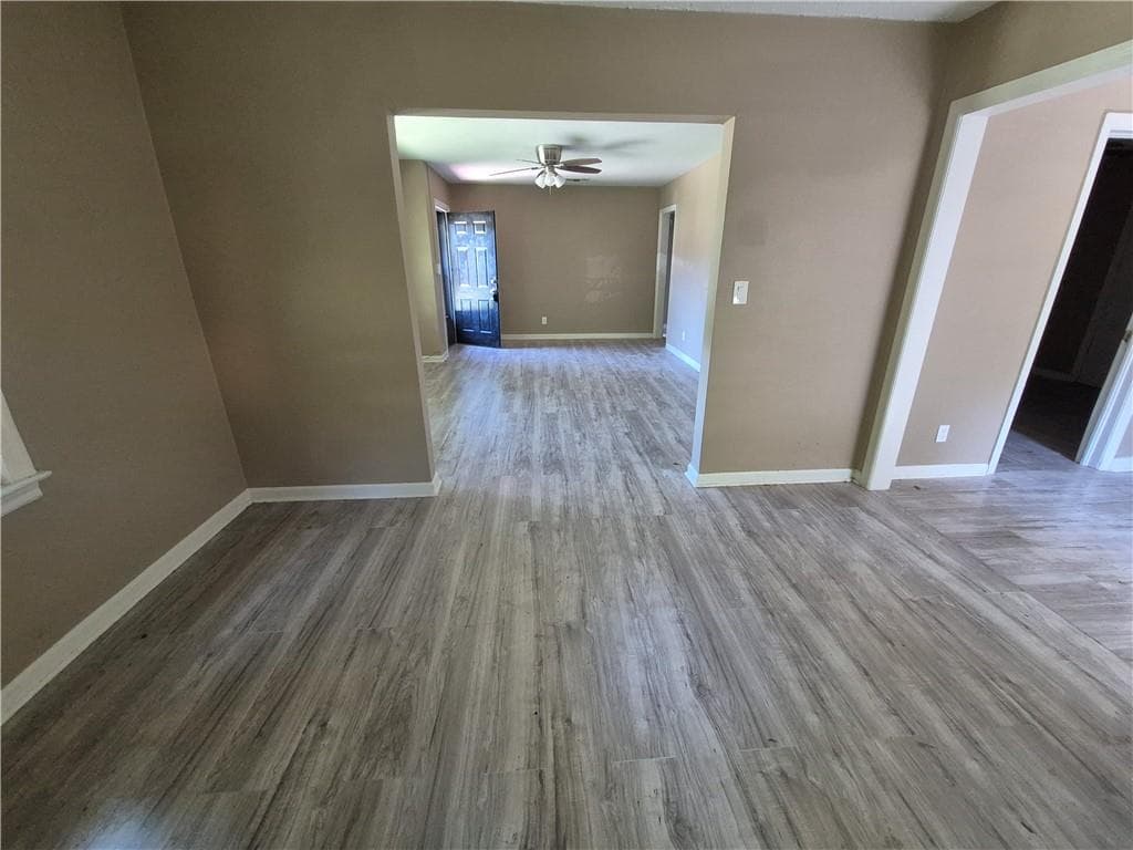 2 bedroom, 1 bathroom, 1,139 sq ft single family residence for sale at 4 Lambert Drive, Columbus, GA 31903 — photo 4