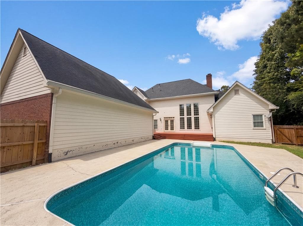 4 bedroom, 4 bathroom, 2,868 sq ft single family residence for sale at 4342 Trotters Way Drive, Snellville, GA 30039 — photo 5